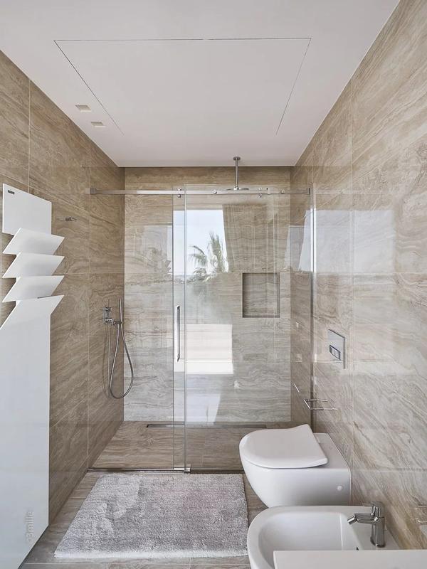 Maison - 480 m² - 7 pièces