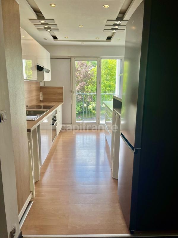 Appartement - 77 m² - 4 pièces