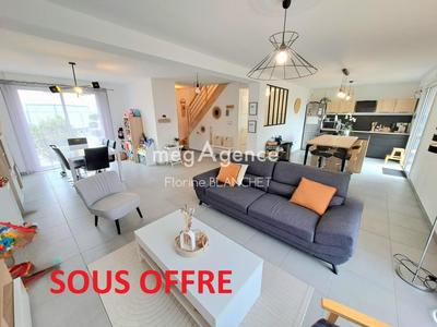 Maison - 124 m² - 6 pièces