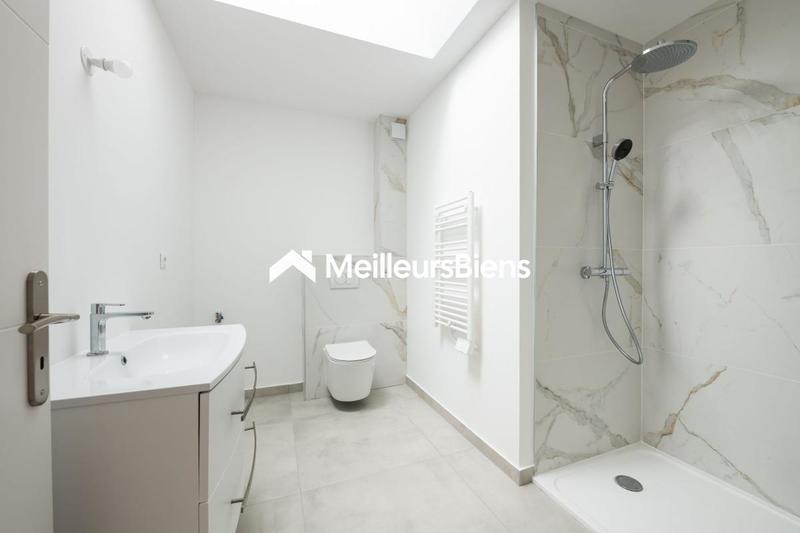 Maison de ville - 138 m² - 5 pièces