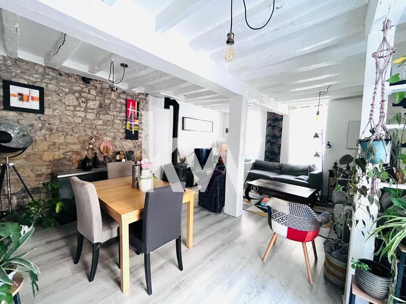 Maison - 134 m² - 8 pièces