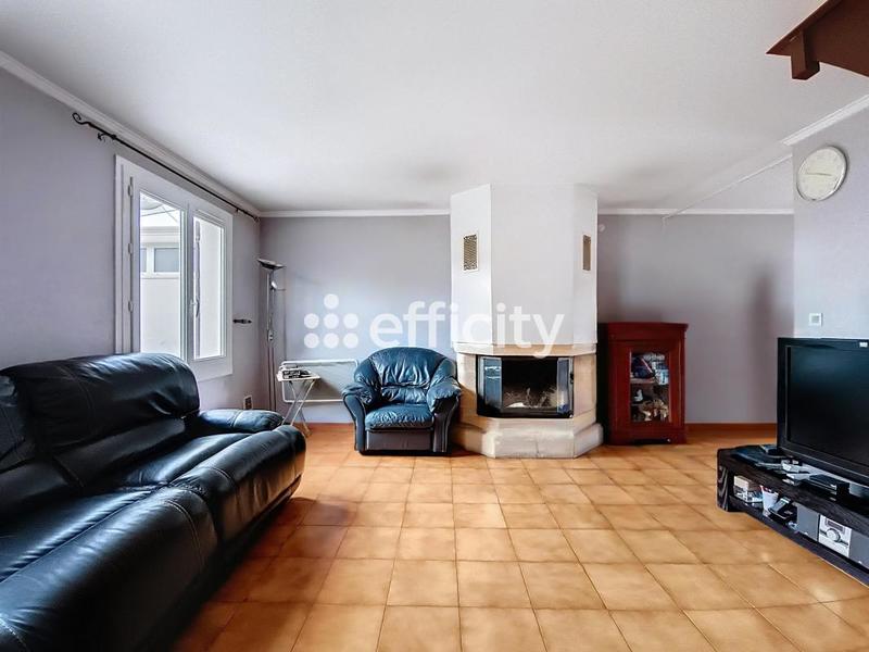 Pavillon - 75 m² - 4 pièces