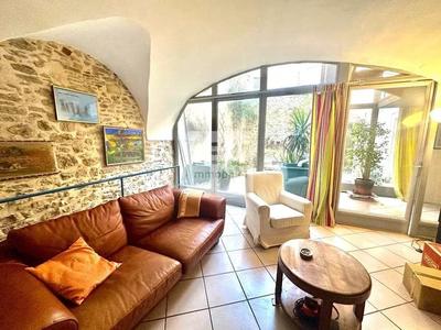 Maison de ville - 108 m² - 6 pièces