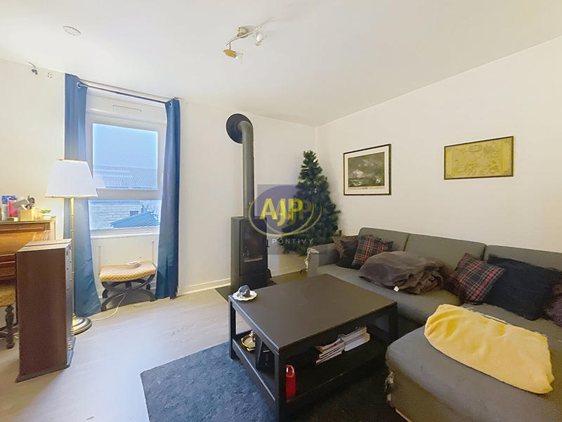 Immeuble - 147 m² - 5 pièces