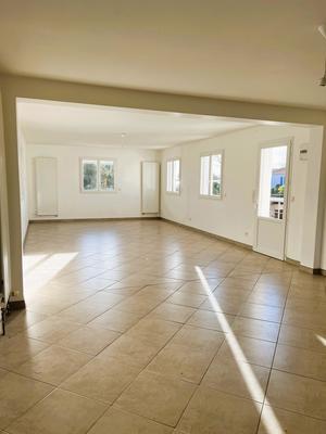 Maison - 128 m² - 5 pièces