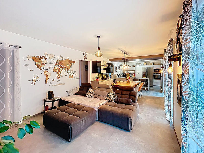 Maison - 133 m² - 6 pièces