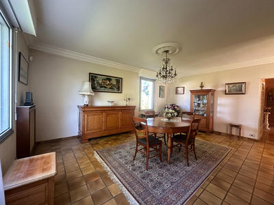 Maison - 165 m² - 7 pièces