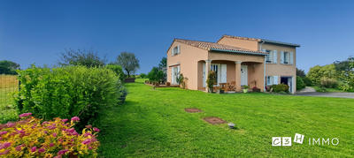 Villa - 143 m² - 5 pièces