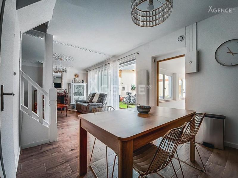 Maison - 130 m² - 4 pièces