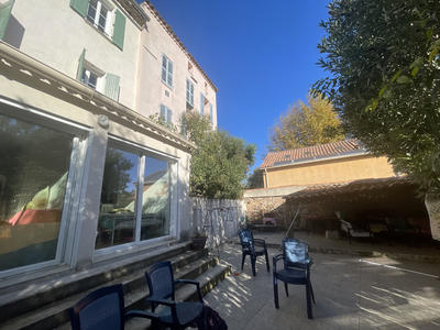 Immeuble - 198 m² - 6 pièces