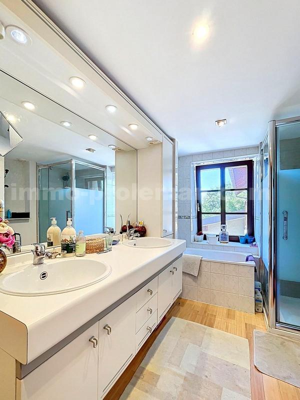 Maison - 168 m² - 5 pièces