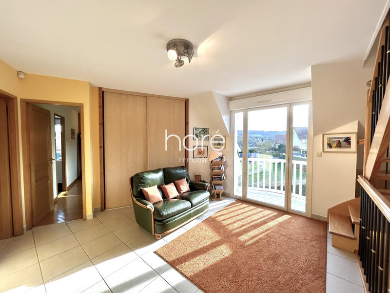 Maison - 236 m² - 6 pièces