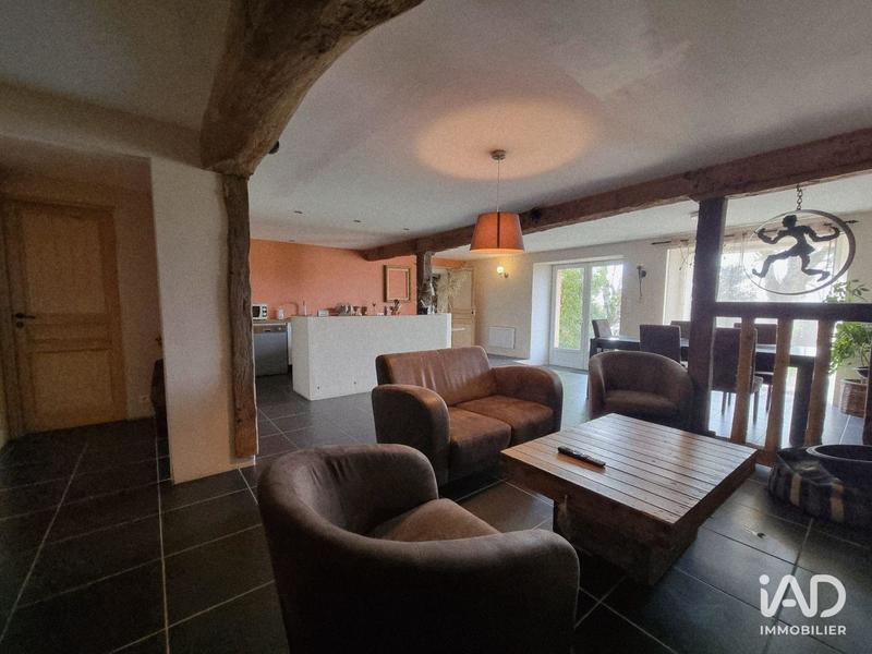 Maison - 545 m² - 12 pièces