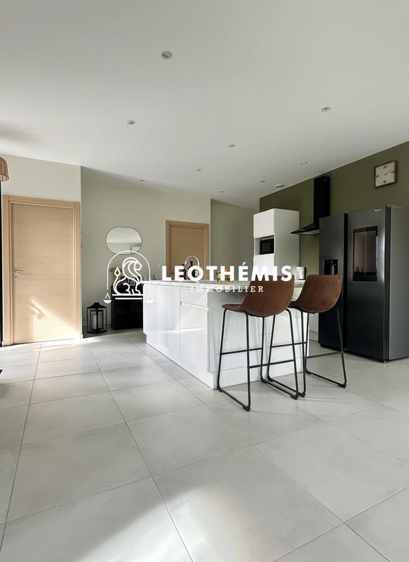 Maison contemporaine - 106 m² - 4 pièces