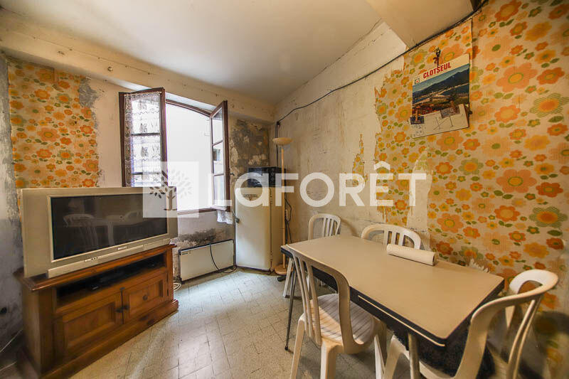 Maison - 137 m² - 6 pièces