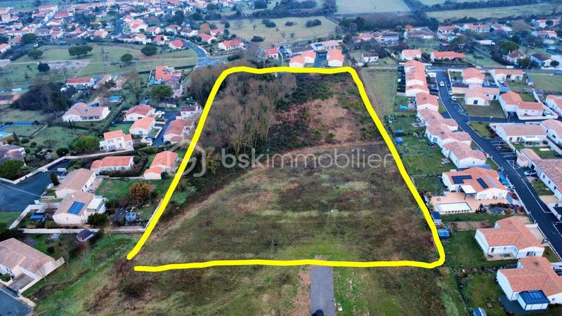 Terrain - 12 874 m²