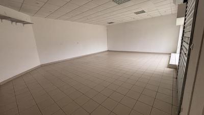 Local commercial - 150 m²