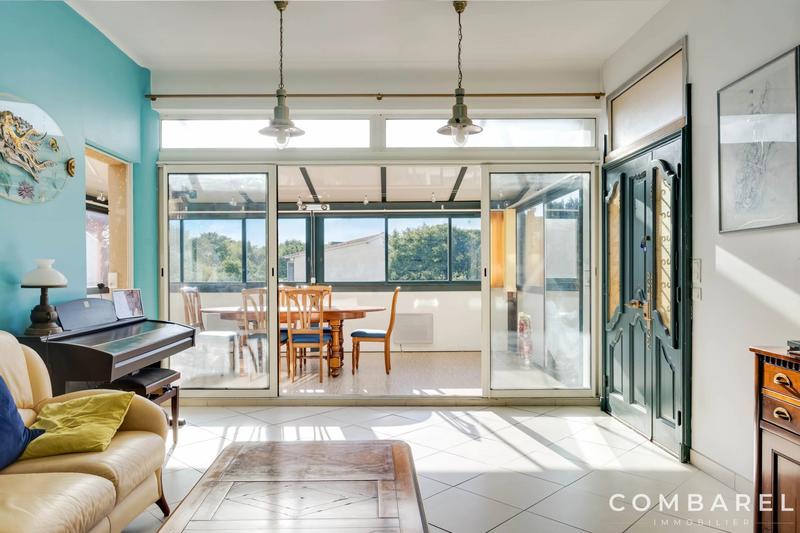 Appartement - 128 m² - 4 pièces