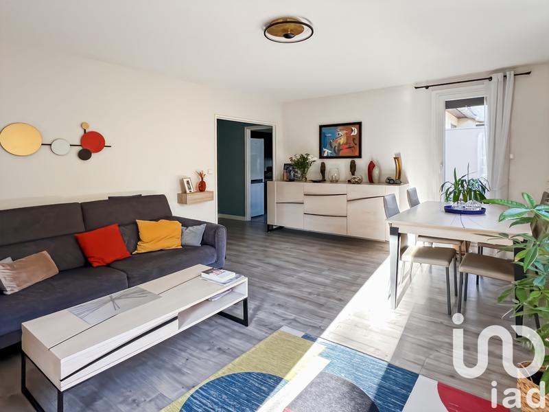 Appartement - 75 m² - 3 pièces