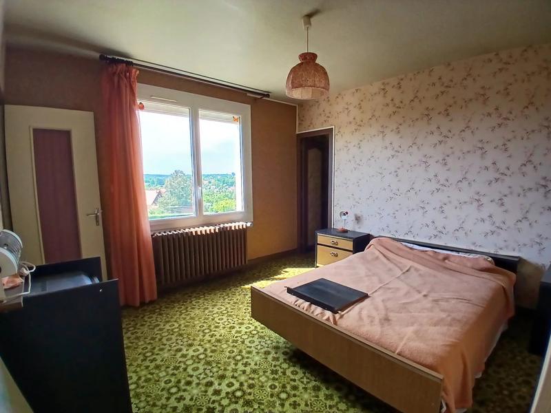 Maison - 159 m² - 8 pièces