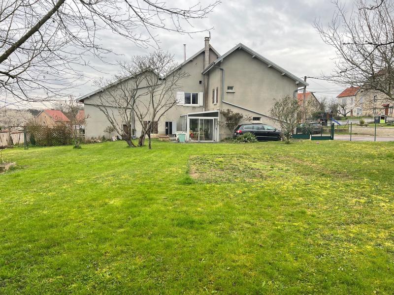 Maison - 147 m² - 6 pièces