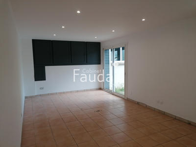 Local commercial - 300 m²