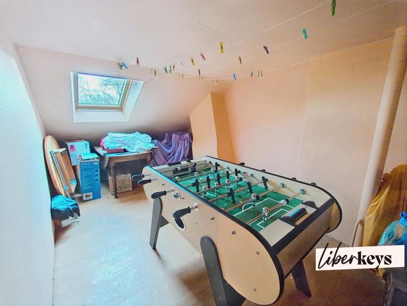 Maison - 180 m² - 6 pièces