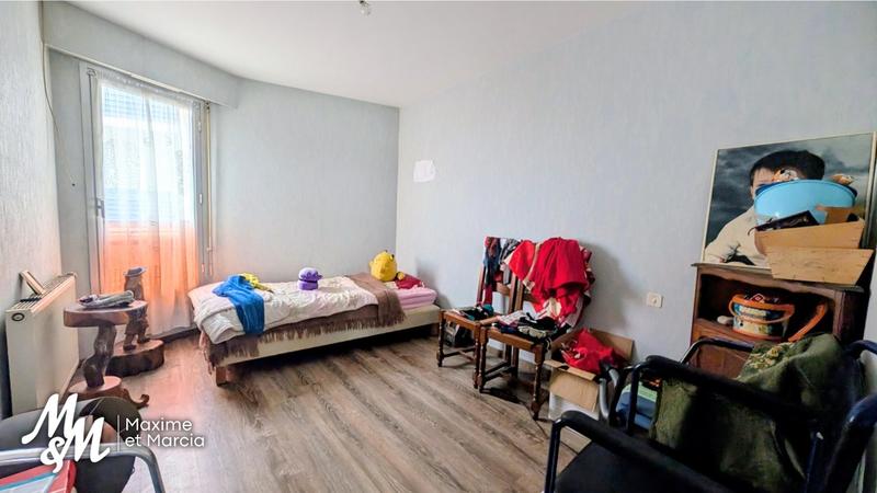 Maison - 96 m² - 5 pièces