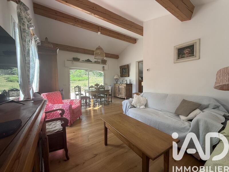 Maison - 156 m² - 8 pièces
