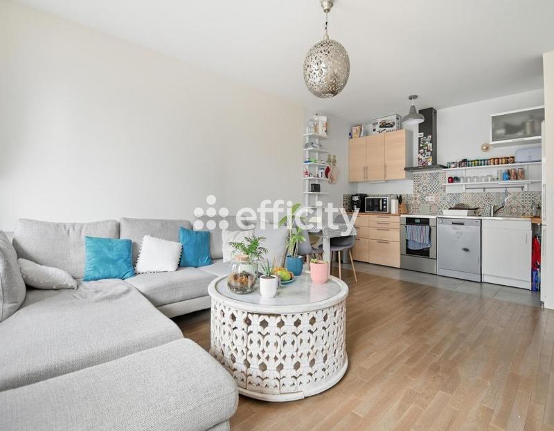 Appartement - 60 m² - 3 pièces