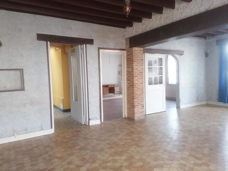 Maison - 230 m² - 7 pièces