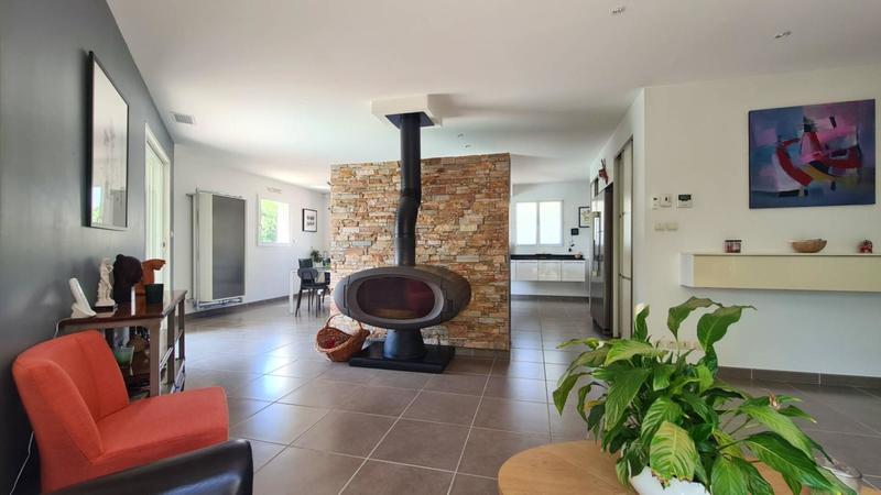 Villa - 159 m² - 6 pièces