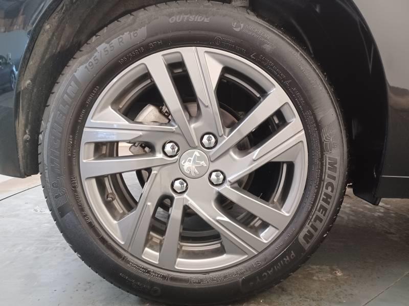 Peugeot 208 affaire Bluehdi 100 s&amp;S Bvm6 Active Business R