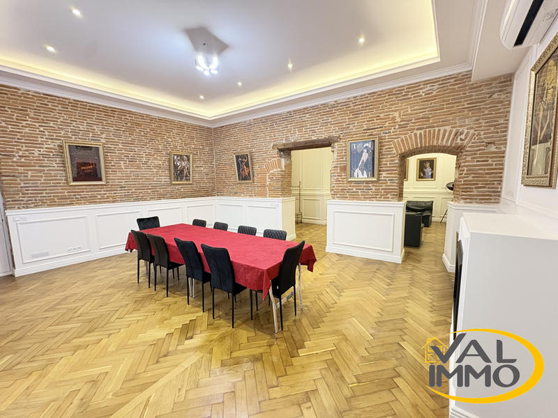 Appartement - 72 m² - 2 pièces