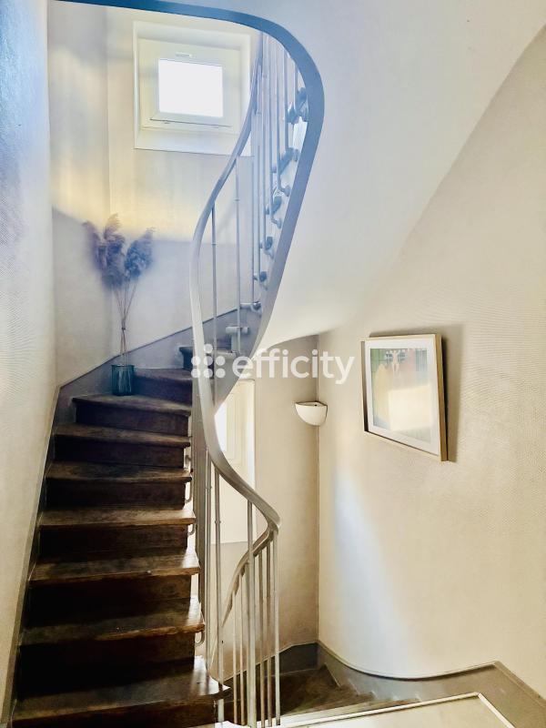 Maison de maîtres - 186 m² - 8 pièces