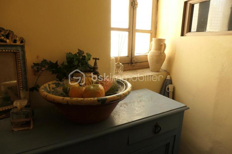 Immeuble - 275 m² - 10 pièces