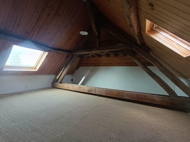 Maison - 95 m² - 4 pièces