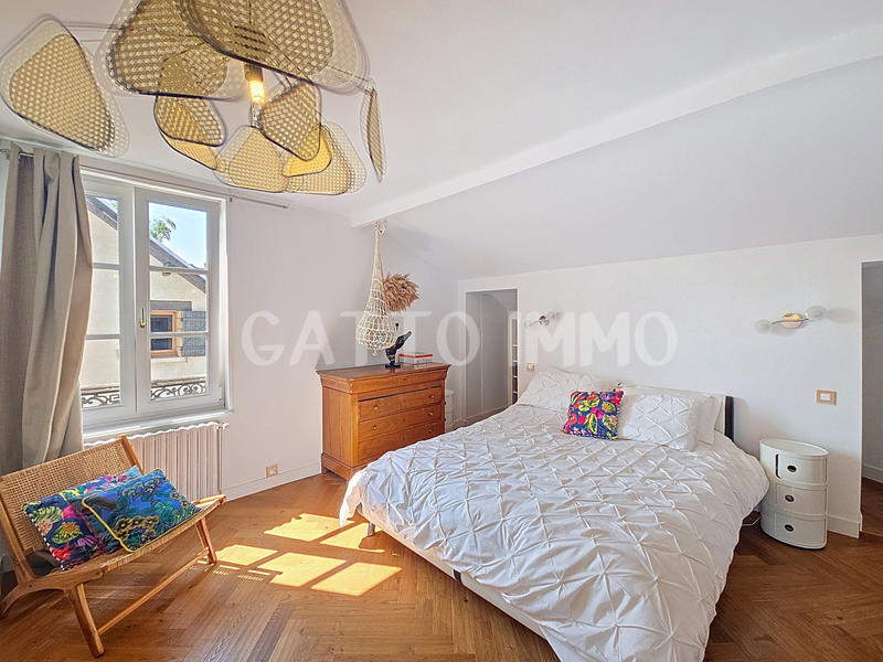 Maison - 150 m² - 5 pièces