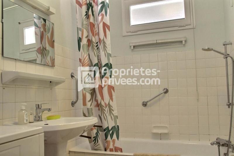 Appartement - 80 m² - 4 pièces