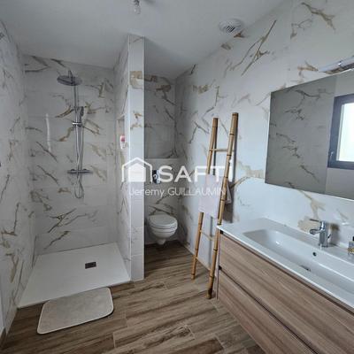 Maison - 156 m² - 6 pièces