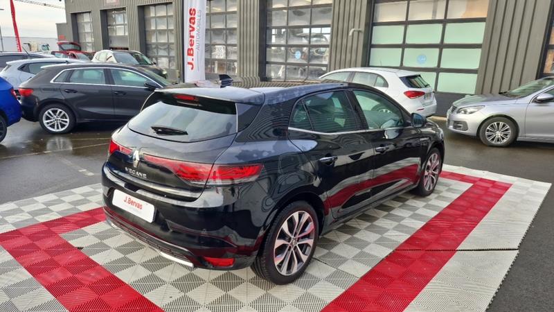 Renault Mégane IV Berline blue dci 115 - 20 intens