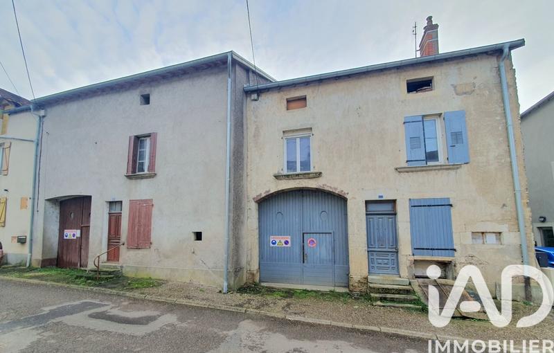 Maison - 300 m² - 10 pièces