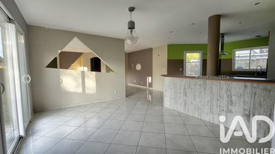 Maison - 159 m² - 5 pièces