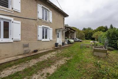 Maison - 95 m² - 3 pièces