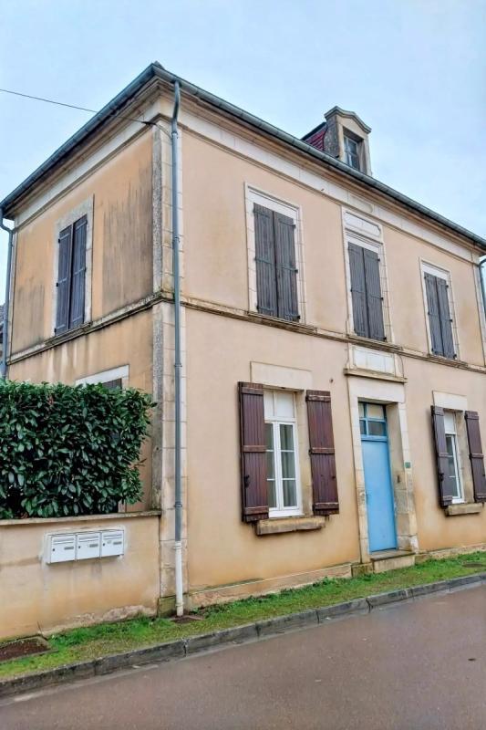 Maison - 94 m² - 5 pièces