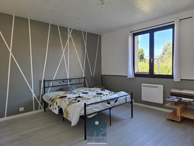 Maison - 125 m² - 5 pièces