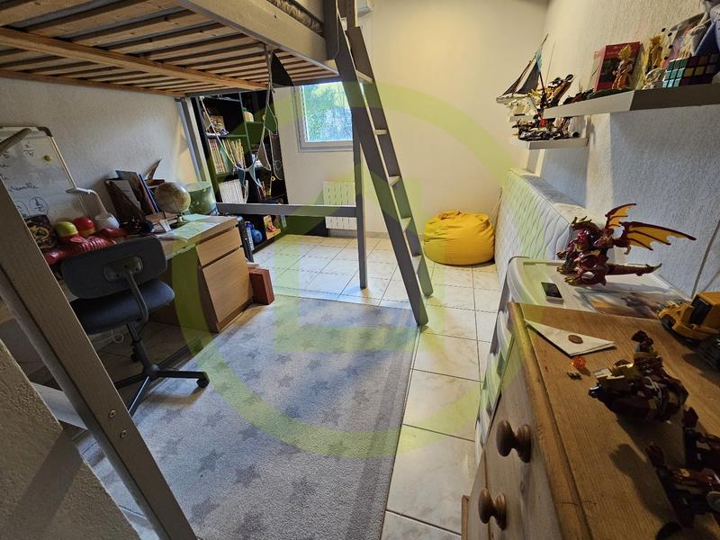 Appartement sur toit - 87 m² - 4 pièces