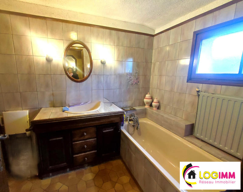 Maison - 95 m² - 5 pièces