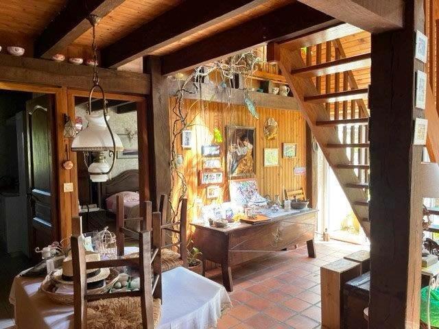 Maison - 96 m² - 4 pièces