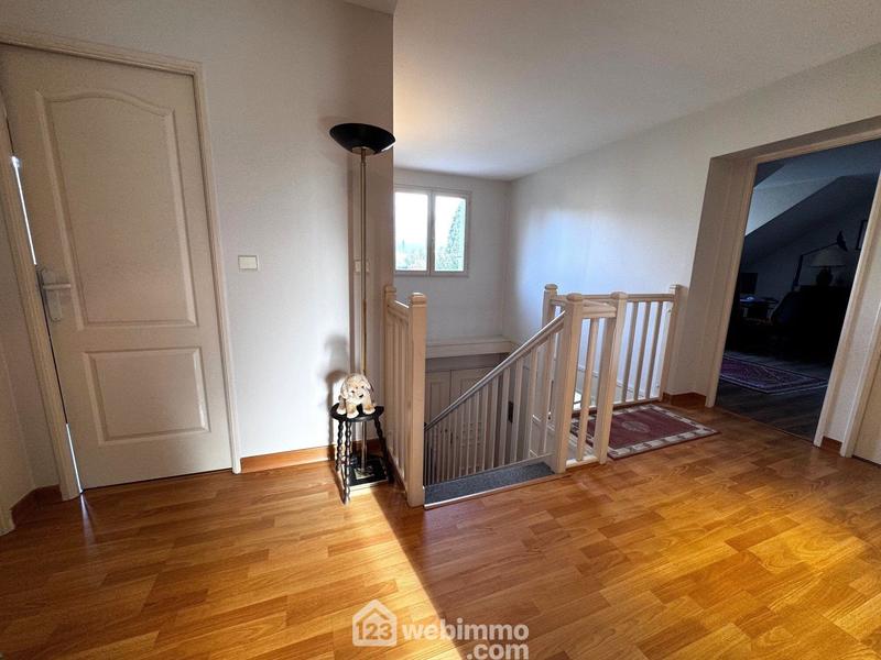 Maison - 162 m² - 6 pièces